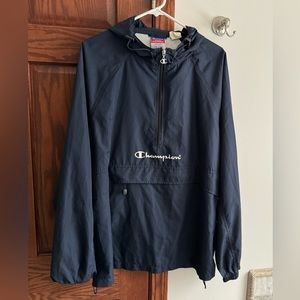 MENS LIKE NEW CHAMPION XL WINDBREAKER